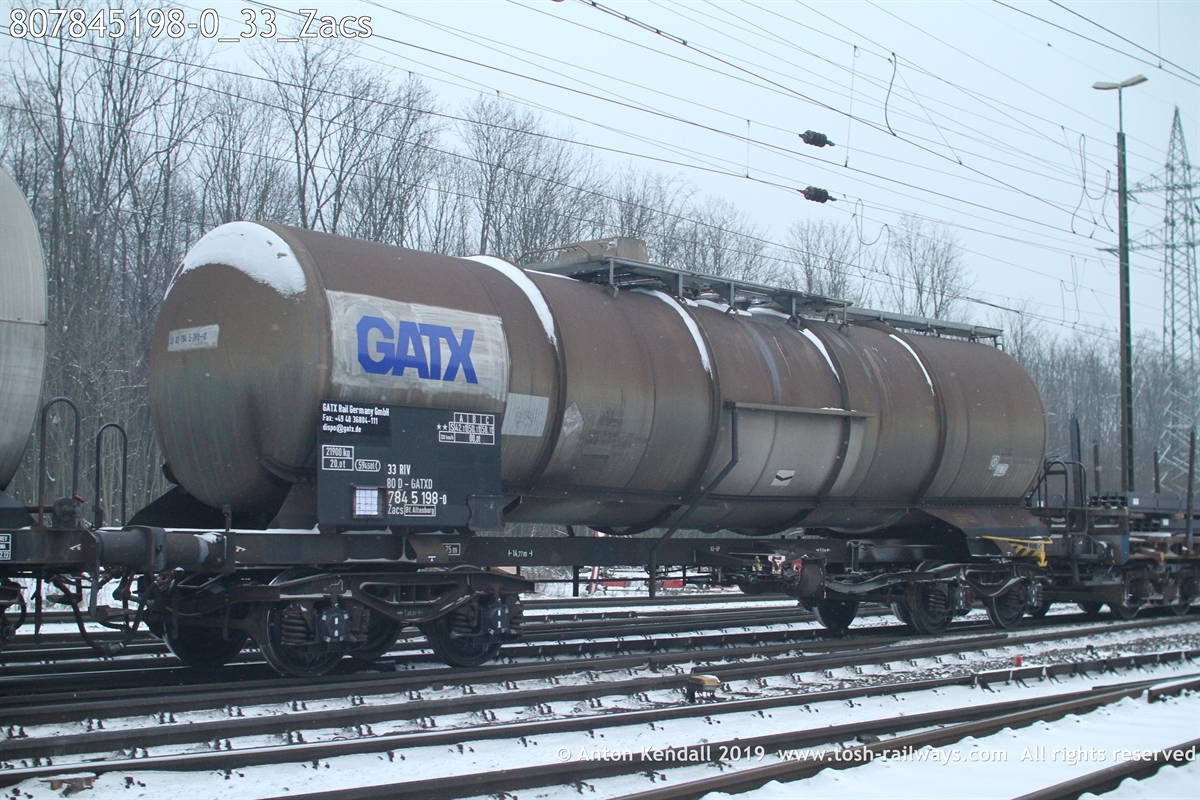 807845198-0_33_Zacs.JPG